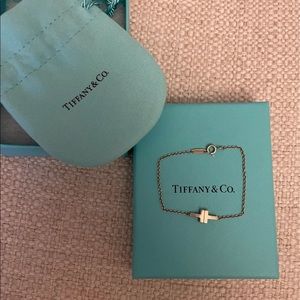 Tiffany & Co T-bracelet